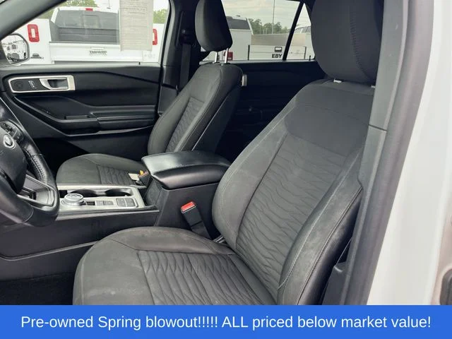 Used 2020 White Ford XLT image 17