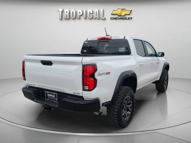 Used 2025 Summit White Chevrolet ZR2 image 3