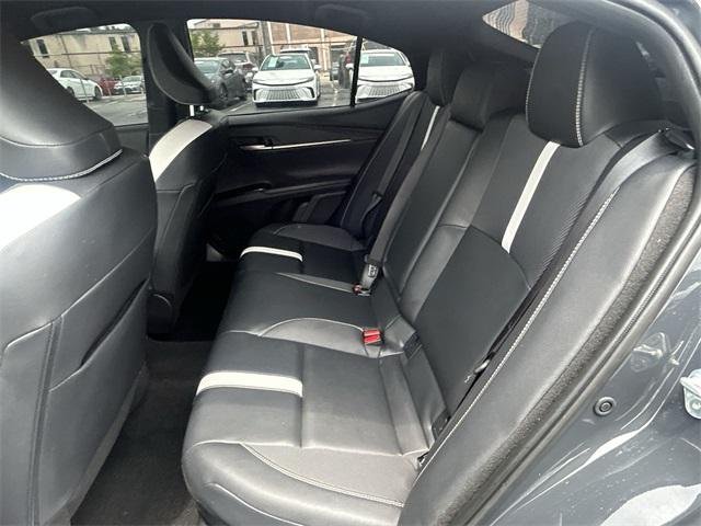 2025 Toyota Camry SE - Photo 22