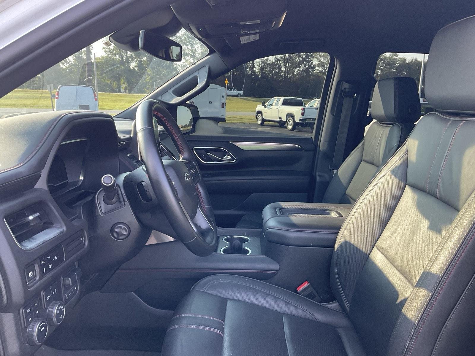 Used 2024 Summit White Chevrolet RST image 9