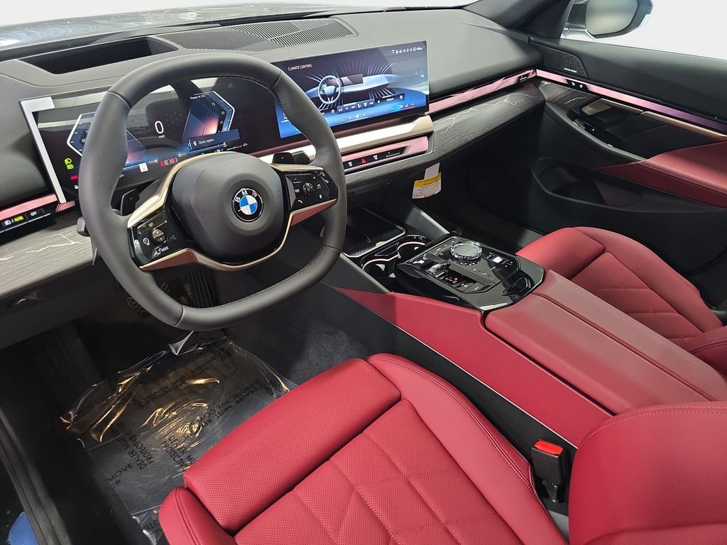 New 2027 Dark Graphite Metallic BMW 530i image 13