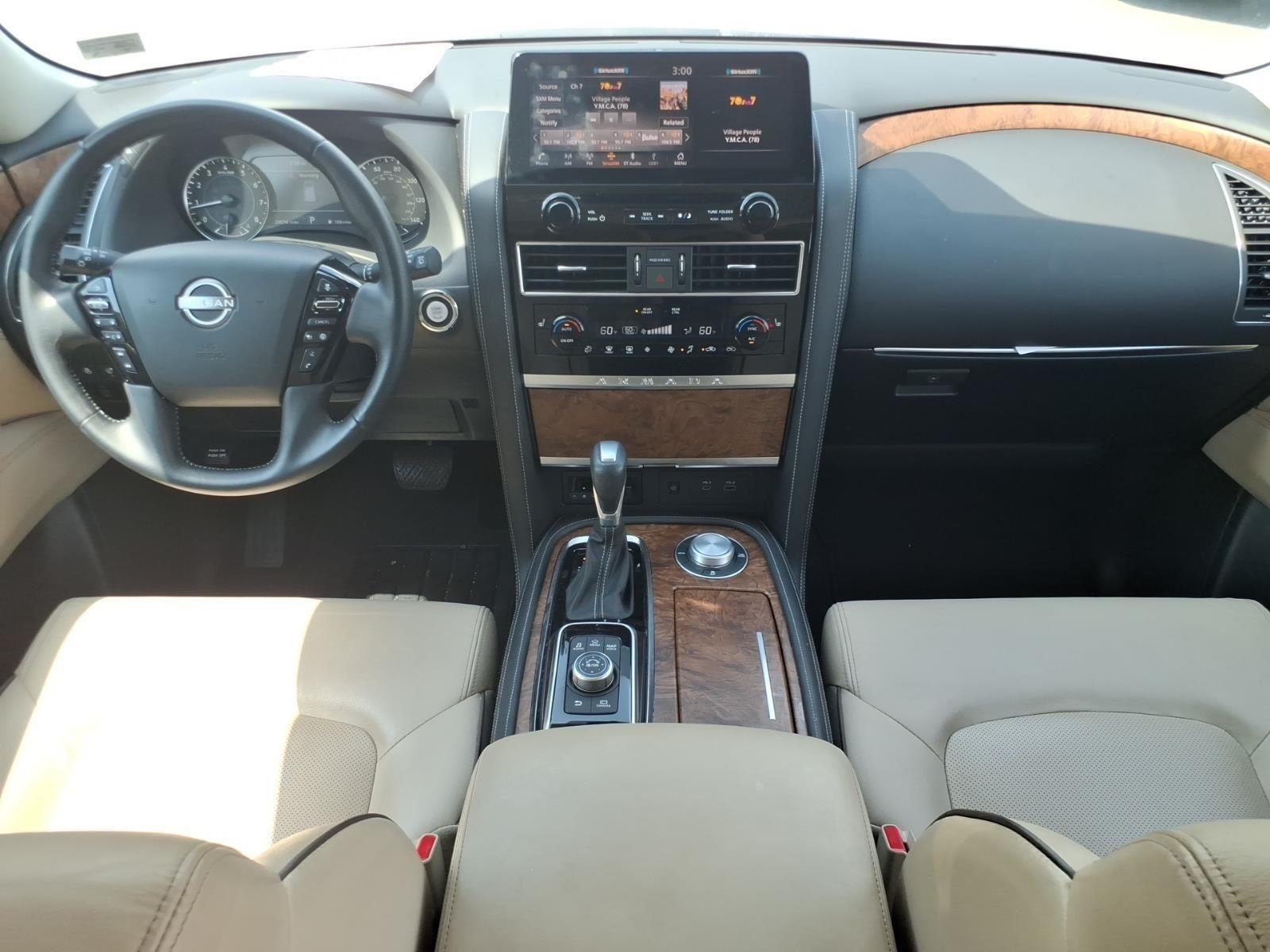Used 2024 Aspen White Tricoat Nissan SL image 22
