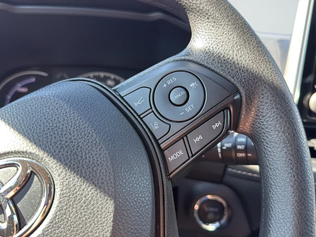 Used 2025 Red Toyota XLE image 37