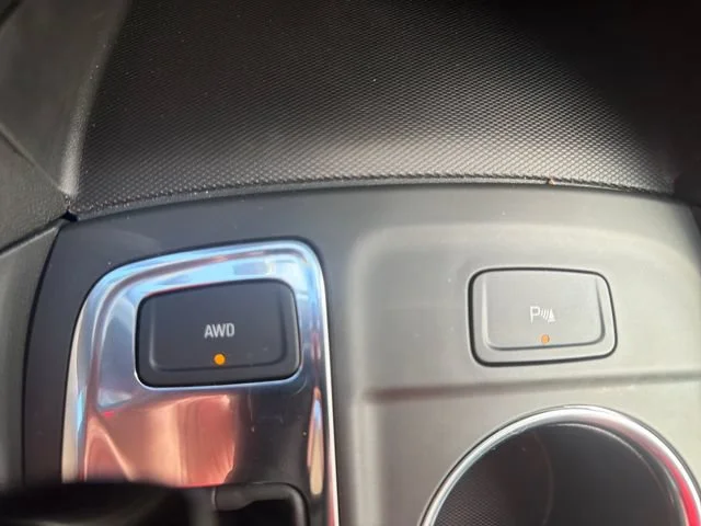 Used 2024 Riptide Blue Metallic Chevrolet LT image 21