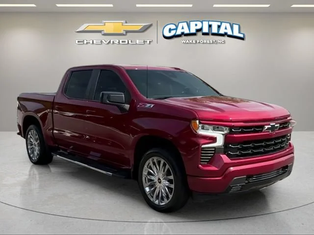 Used 2022 Cherry Red Tintcoat Chevrolet RST image 7