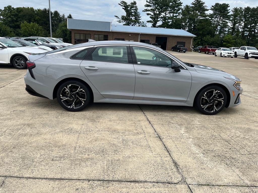 Used 2025 Gray Kia GT-Line image 6