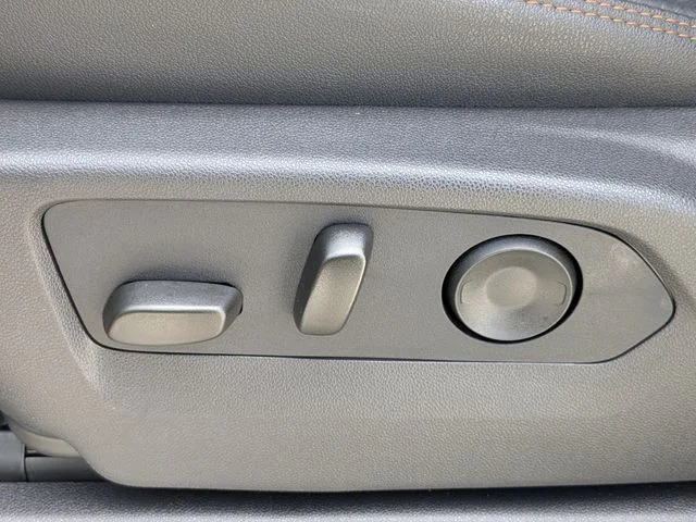 Used 2026 Silver GMC AT4 image 22