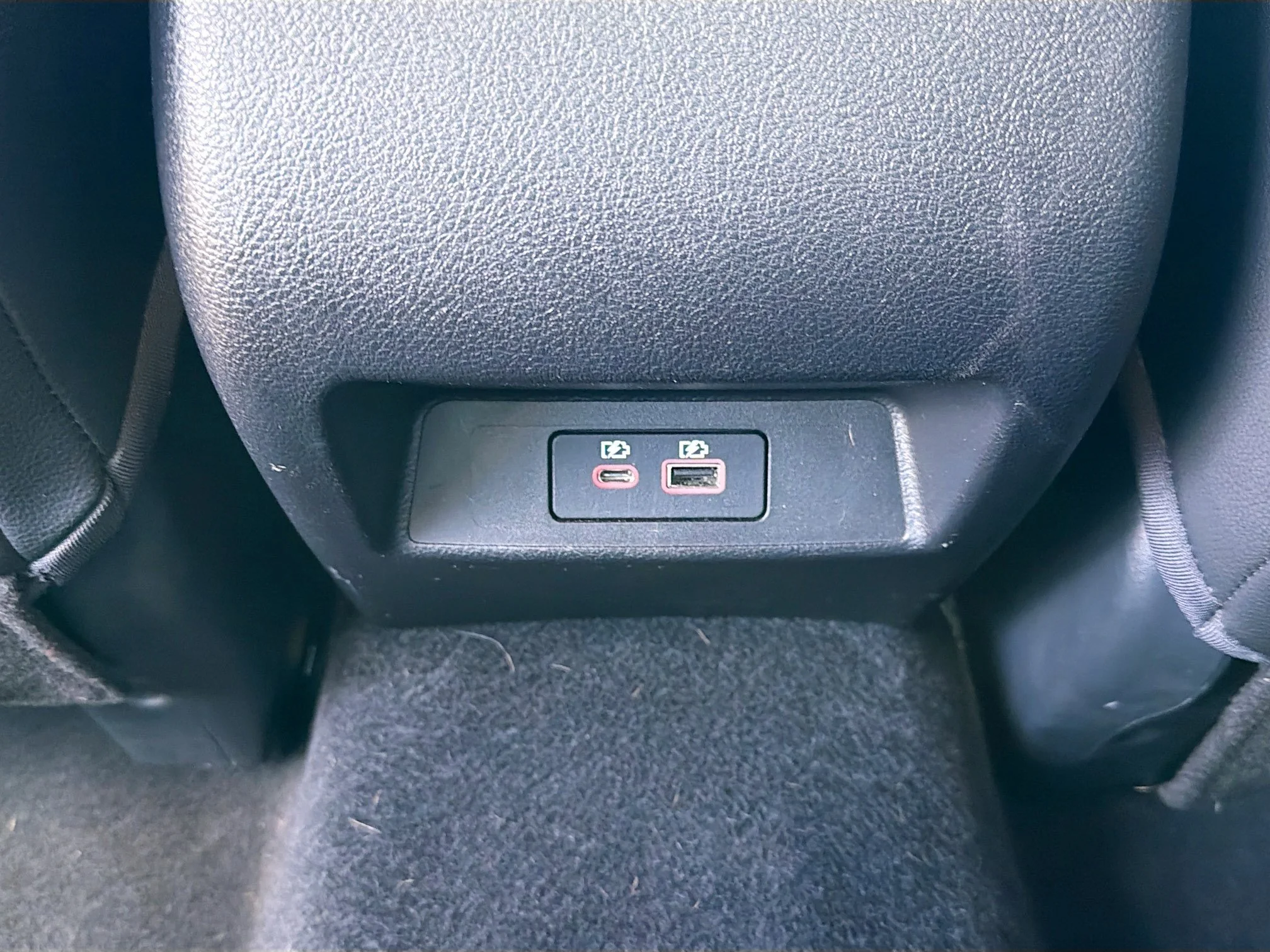 Used 2020 Super Black Nissan 2.5 SR image 18