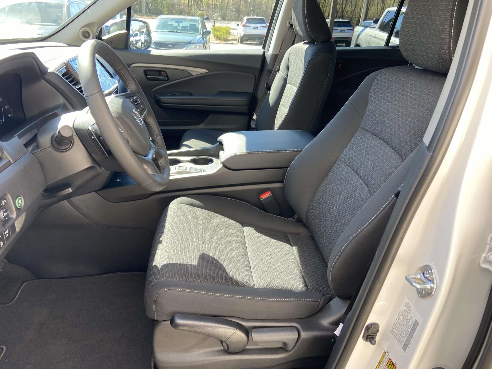 New 2026 Platinum White Pearl Honda SPORT AWD image 7