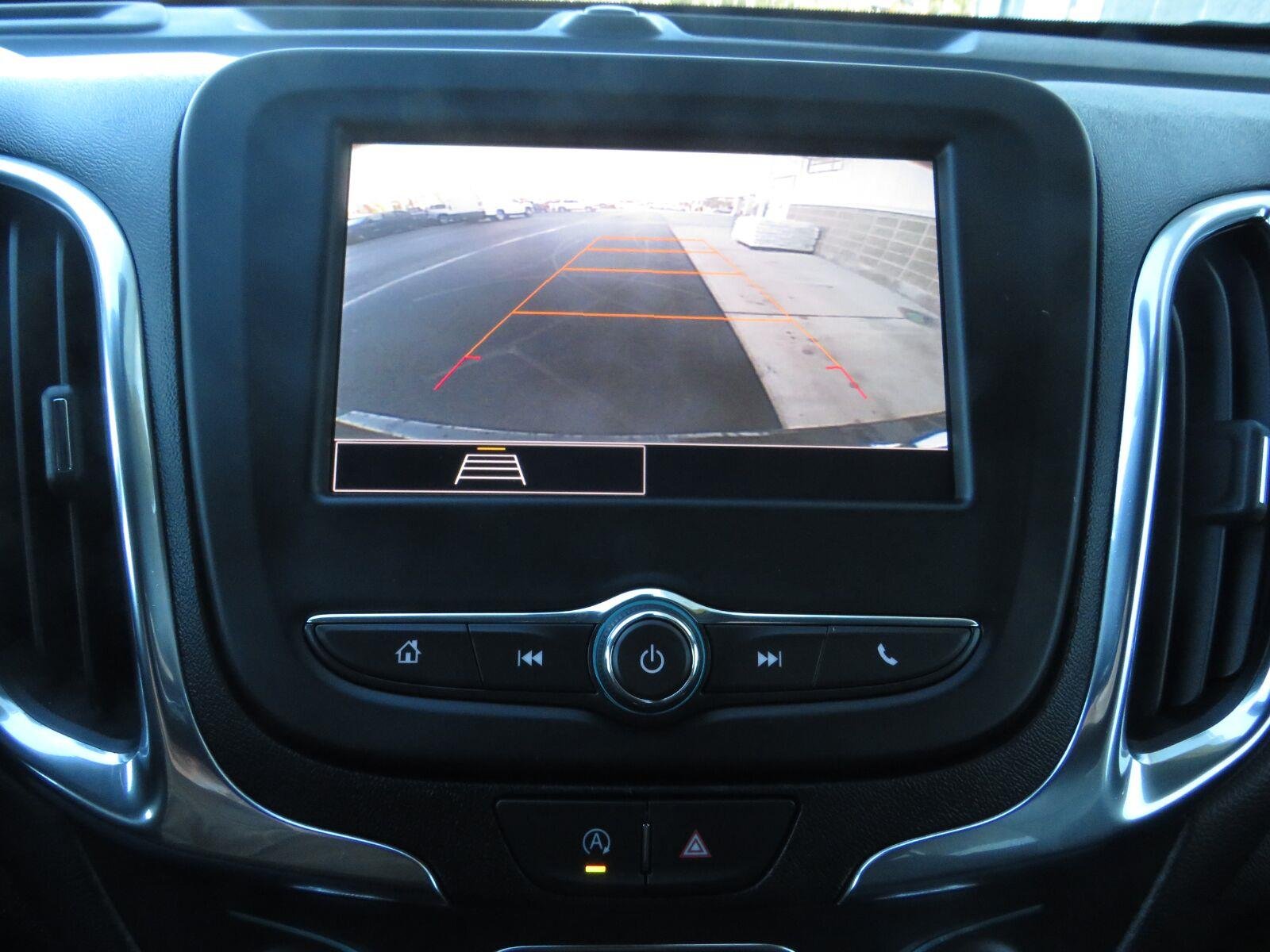 Used 2024 Mosaic Black Metallic Chevrolet LT image 30