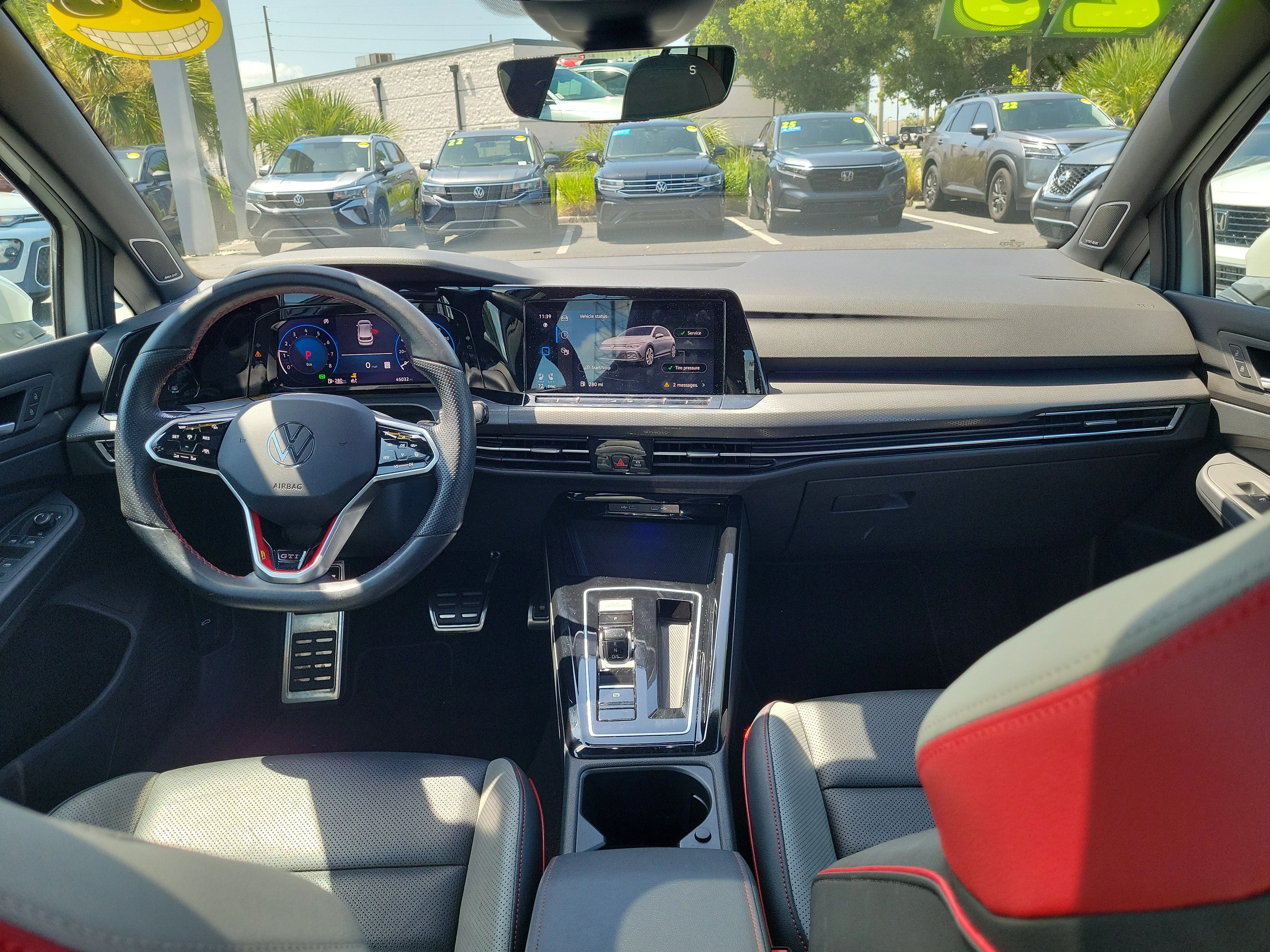 Used 2023 White Volkswagen Autobahn image 2