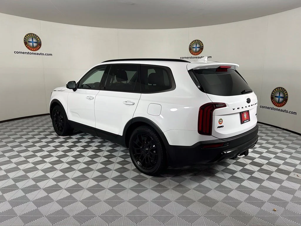 Used 2021 White Kia SX image 21