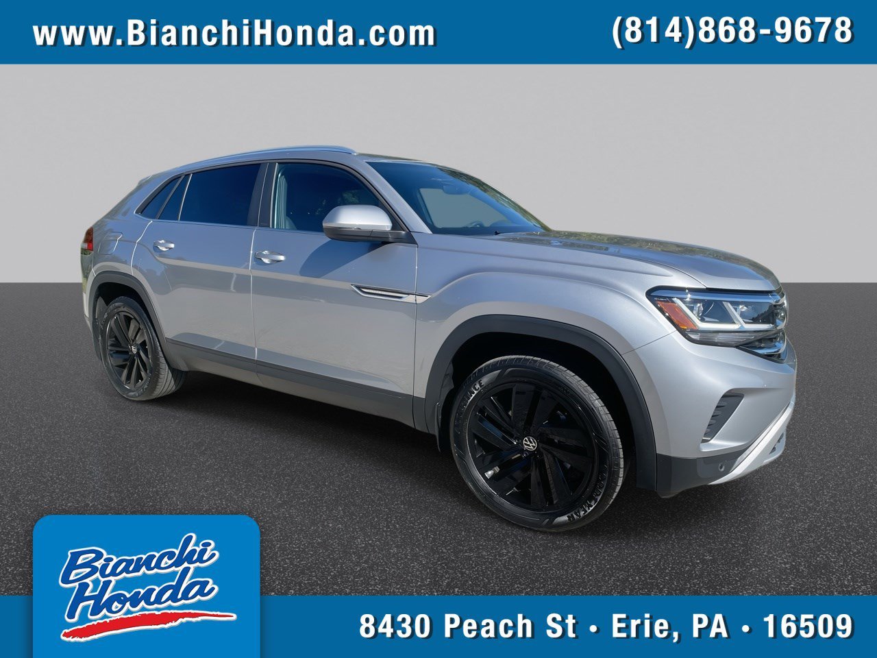 2023 Volkswagen Atlas Cross Sport SE w/Tech