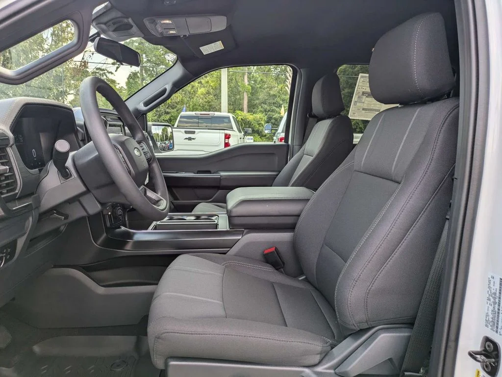 New 2026 Oxford White Ford STX image 20