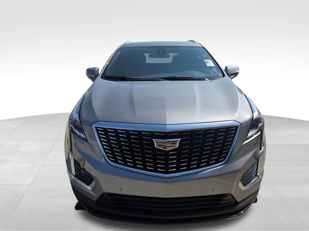 Used 2024 Silver Cadillac Luxury image 2