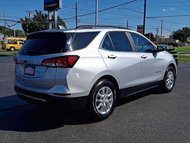 Used 2022 SILVER ICE METALLIC Chevrolet LT image 7