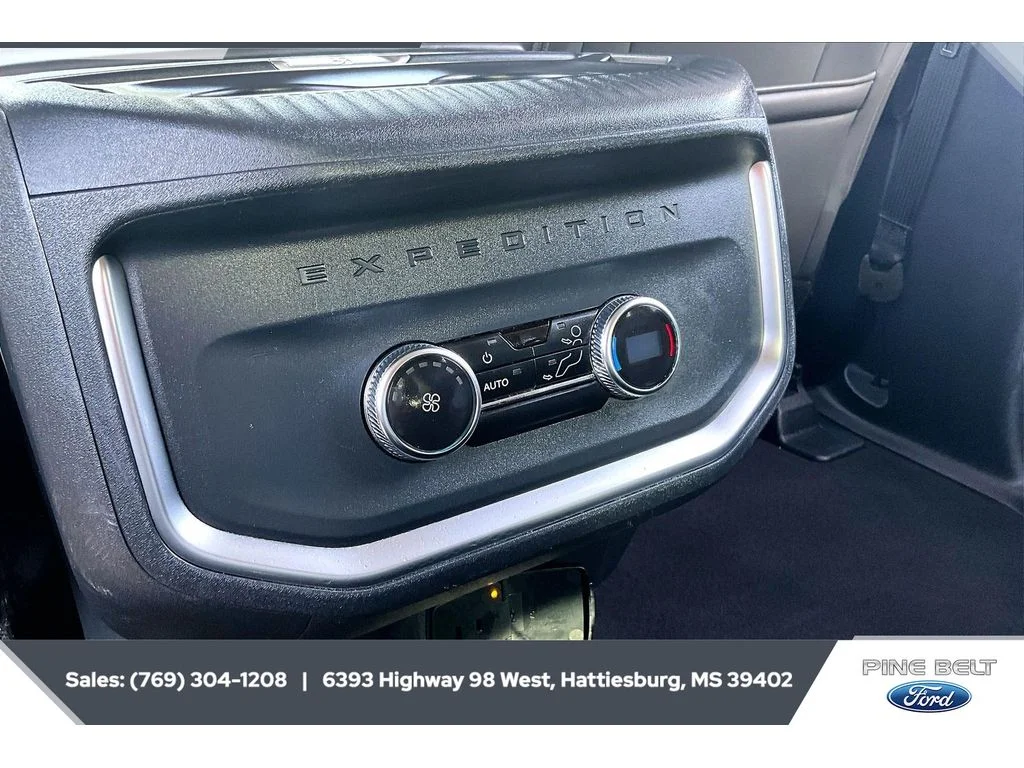 Used 2025 Stone Blue Metallic Ford Active image 25