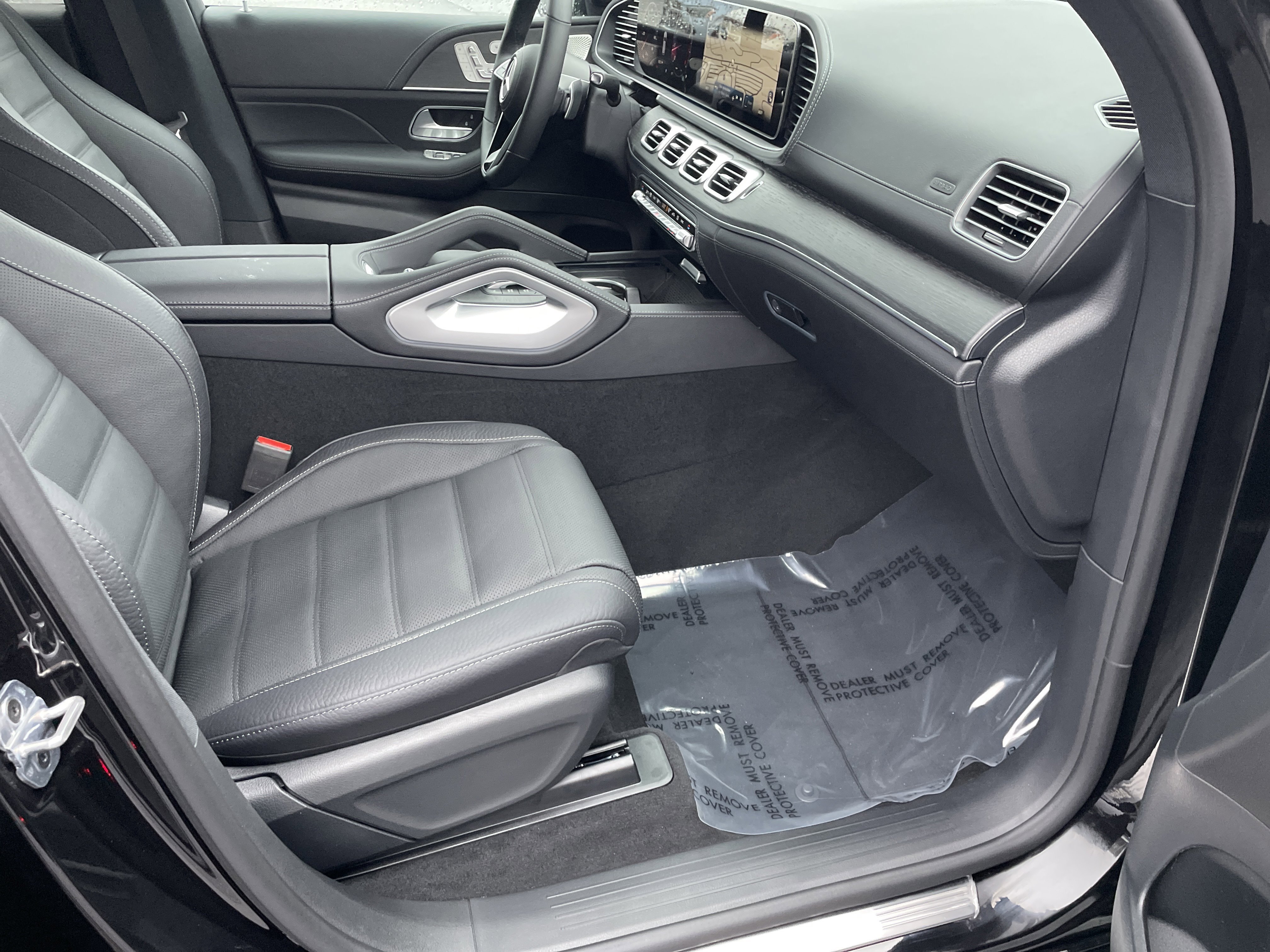 New 2026 Obsidian Black Metallic Mercedes-Benz GLE 580 4MATIC® SUV image 44
