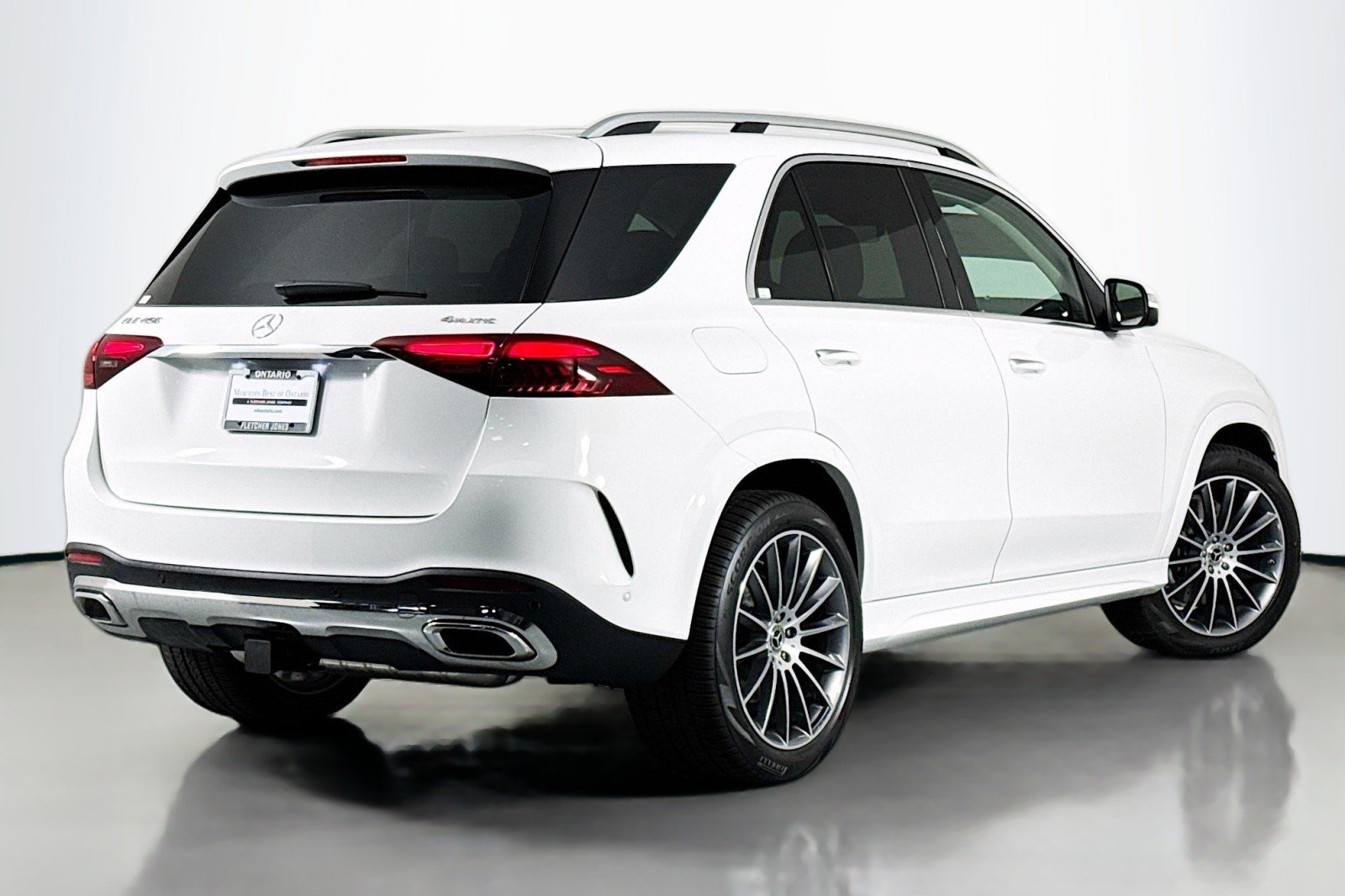 New 2026 Polar White Mercedes-Benz GLE 450 4MATIC® SUV image 11