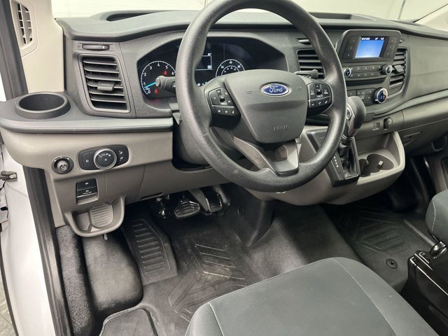 Used 2025 Oxford White Ford 250 image 11