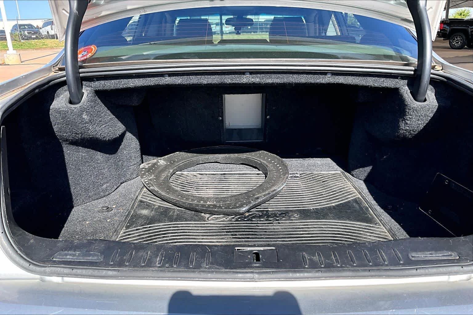 Used 2011 Radiant Silver Metallic Cadillac Luxury Collection image 29