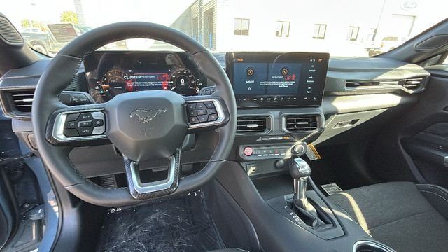 2025 Ford Mustang EcoBoost Fastback - Photo 16