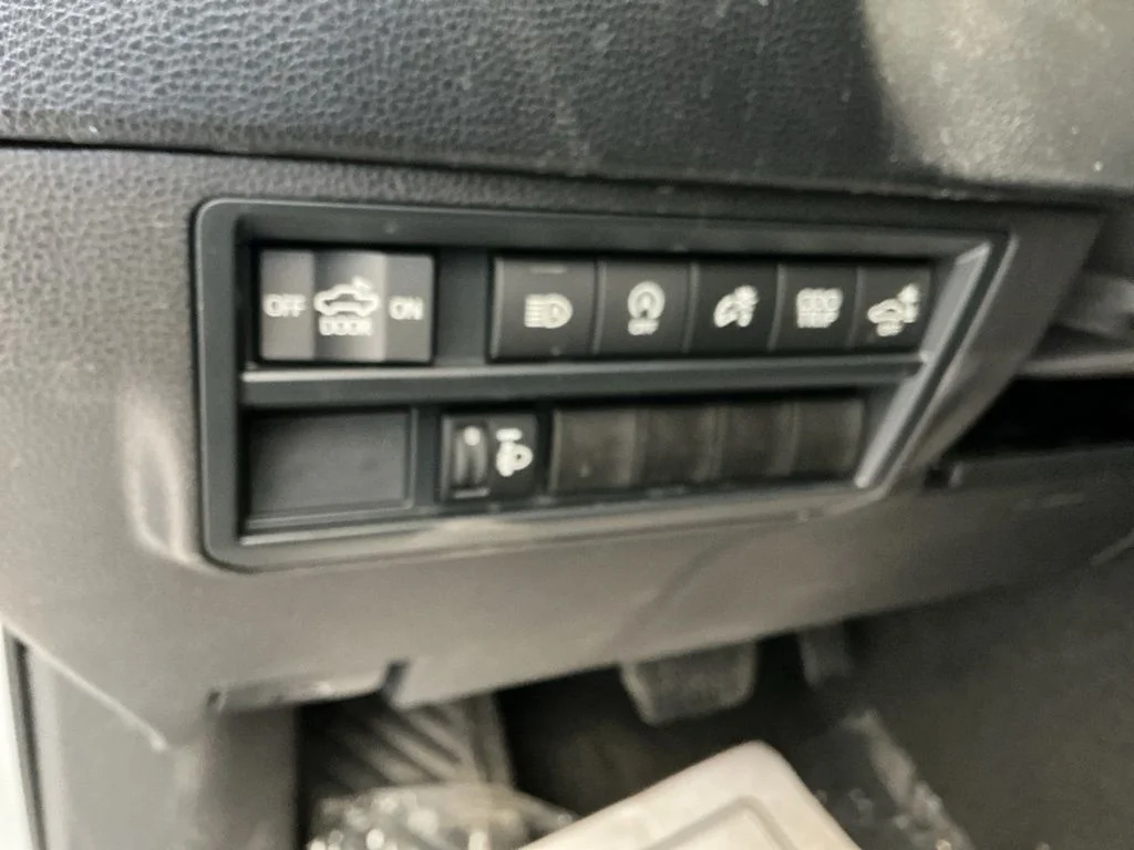 2026 Toyota Tundra SR5 - Photo 21