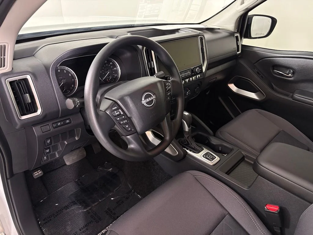 New 2026 Glacier White Nissan Crew Cab SV image 16