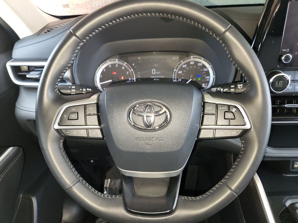 Used 2025 Blue Toyota LE image 25