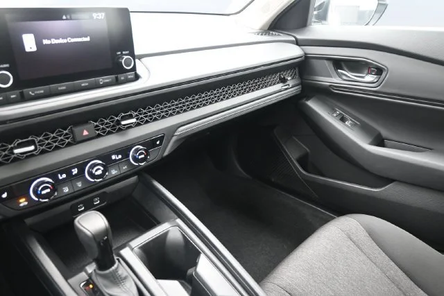 2025 Honda Accord SE - Photo 83