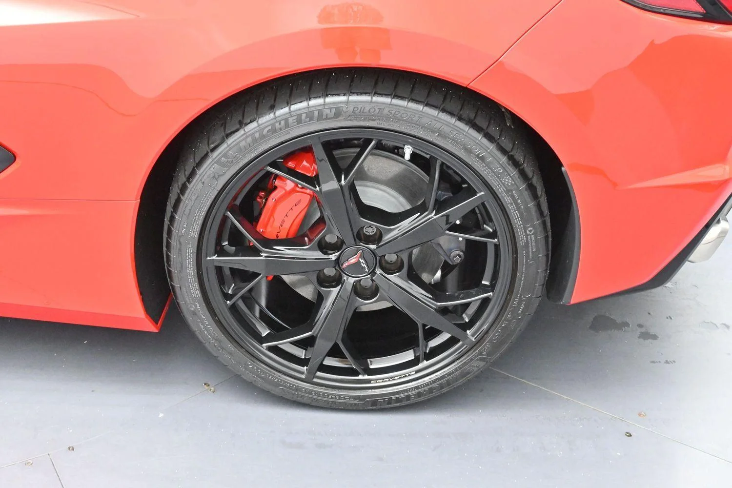 Used 2022 Torch Red Chevrolet 2LT image 36