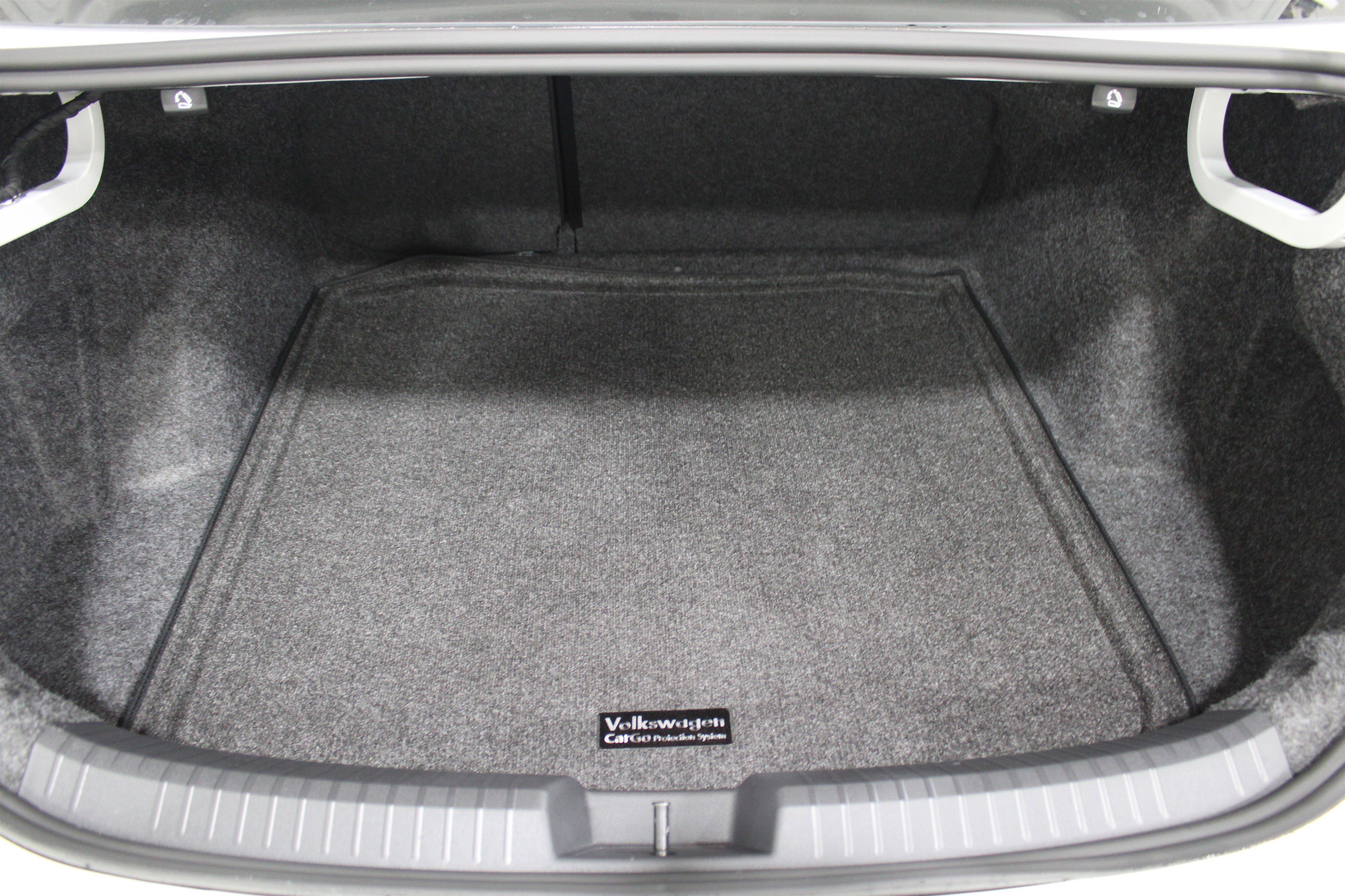 New 2026 Opal White Pearl Volkswagen SEL image 22