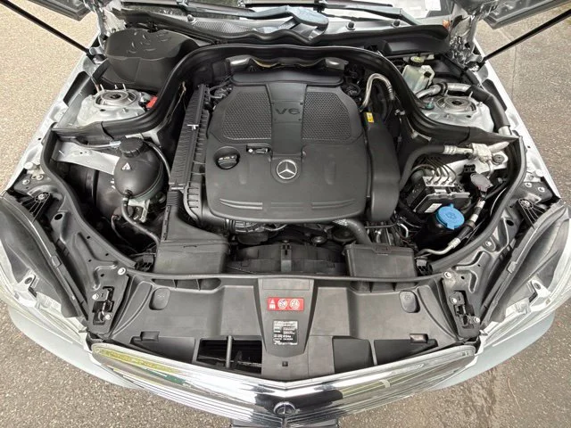 Used 2012 Quartz Blue Metallic Mercedes-Benz E 350 image 21