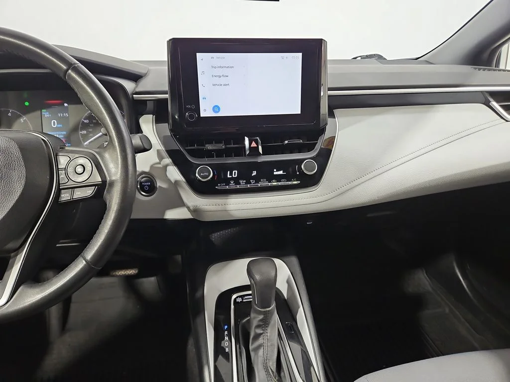 Used 2024 Pearl Toyota SE image 18