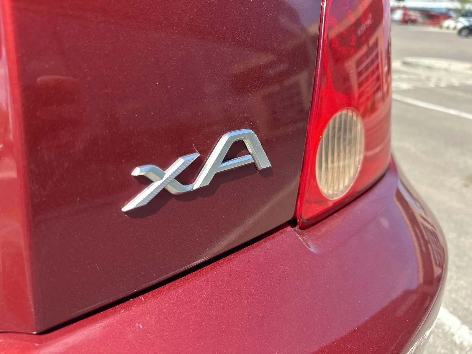 Used 2006 Red Scion Base image 6