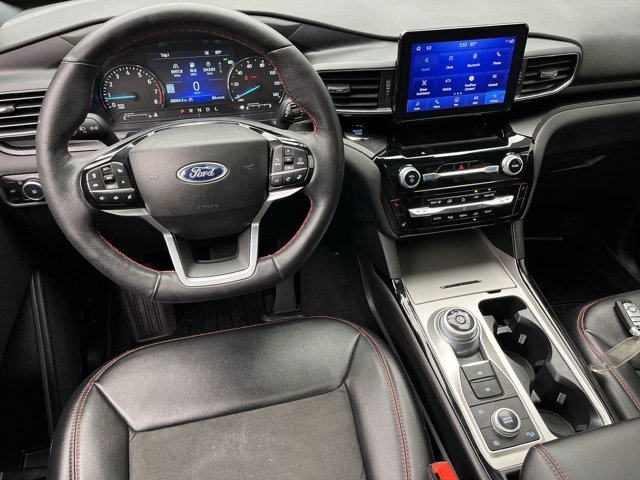 Used 2023 Agate Black Ford ST-Line image 17