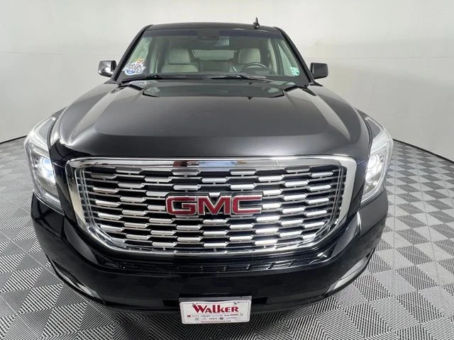 Used 2019 Onyx Black GMC Denali image 2