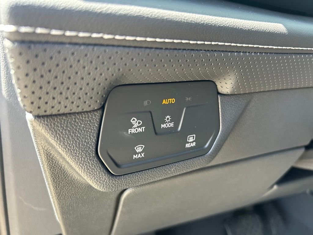 New 2026  Volkswagen 2.0T SE image 47
