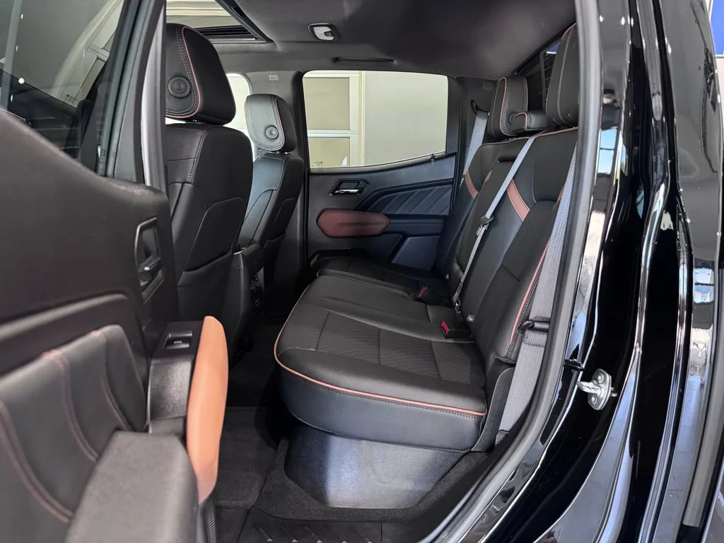 Certified Used 2025 Onyx Black GMC AT4 image 11