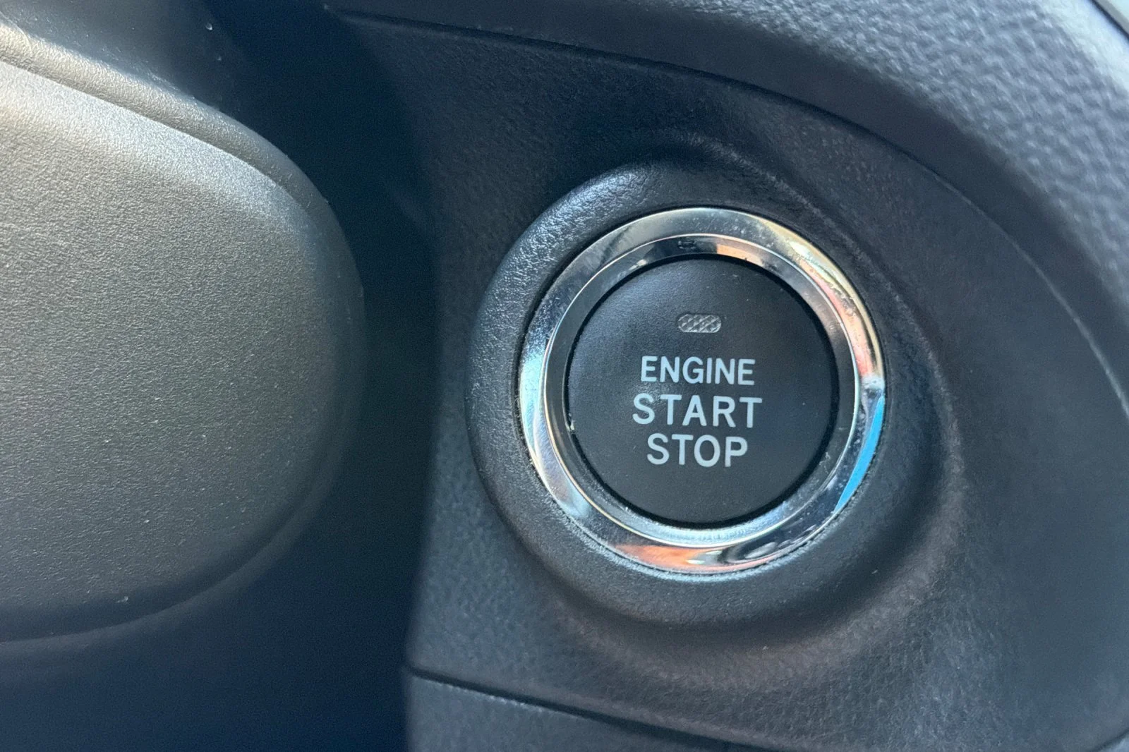 Used 2020 Gray Subaru Premium image 22