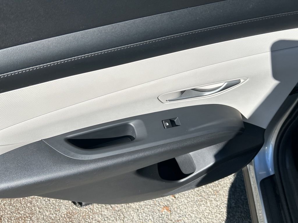 Certified Used 2026 Silver Hyundai SEL image 27