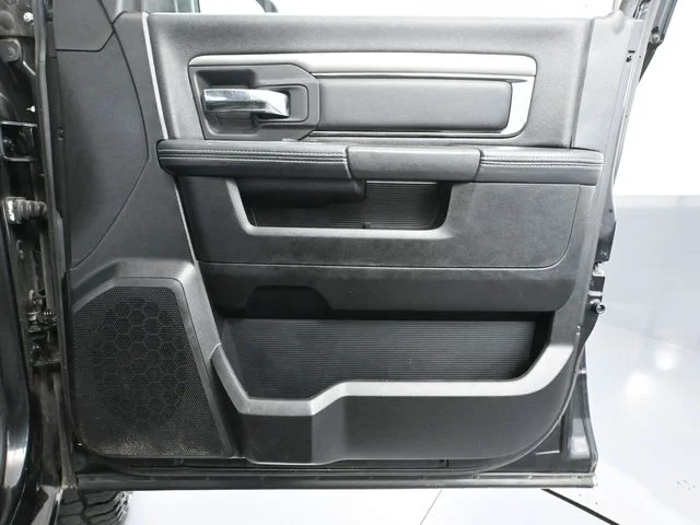 Used 2015 Black Ram Sport image 44