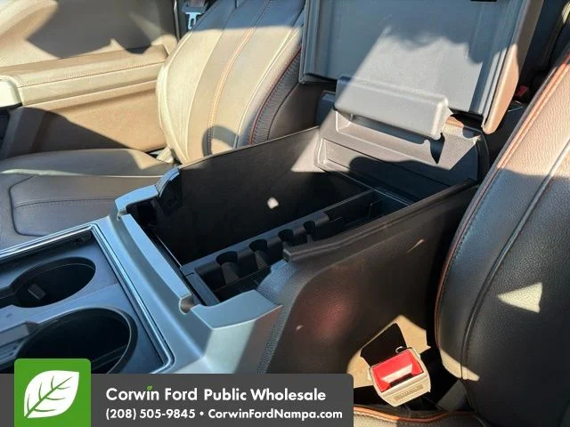 Used 2017 White Gold Metallic Ford  image 24