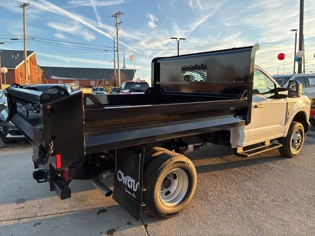 2026 Ford F-350 Super Duty Chassis Cab XL - Photo 6