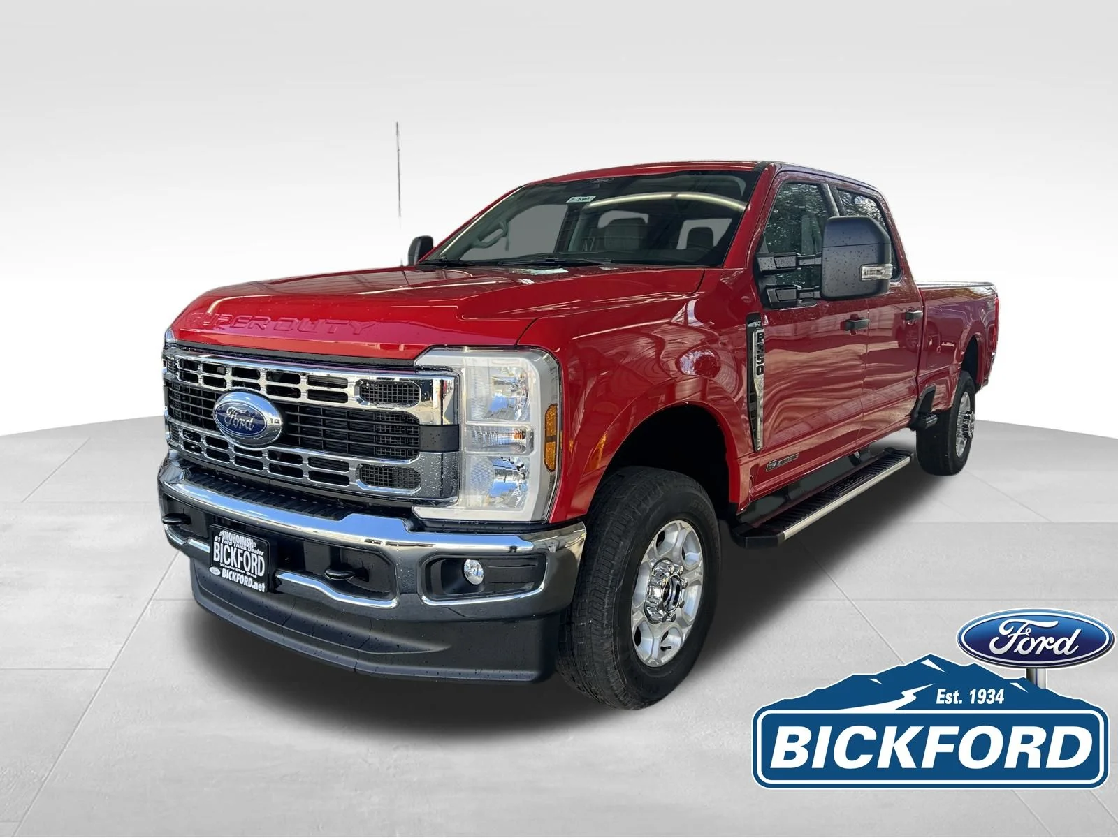 2026 Ford F-350 XLT 4x4 Crew Cab 8' Box SRW's photo