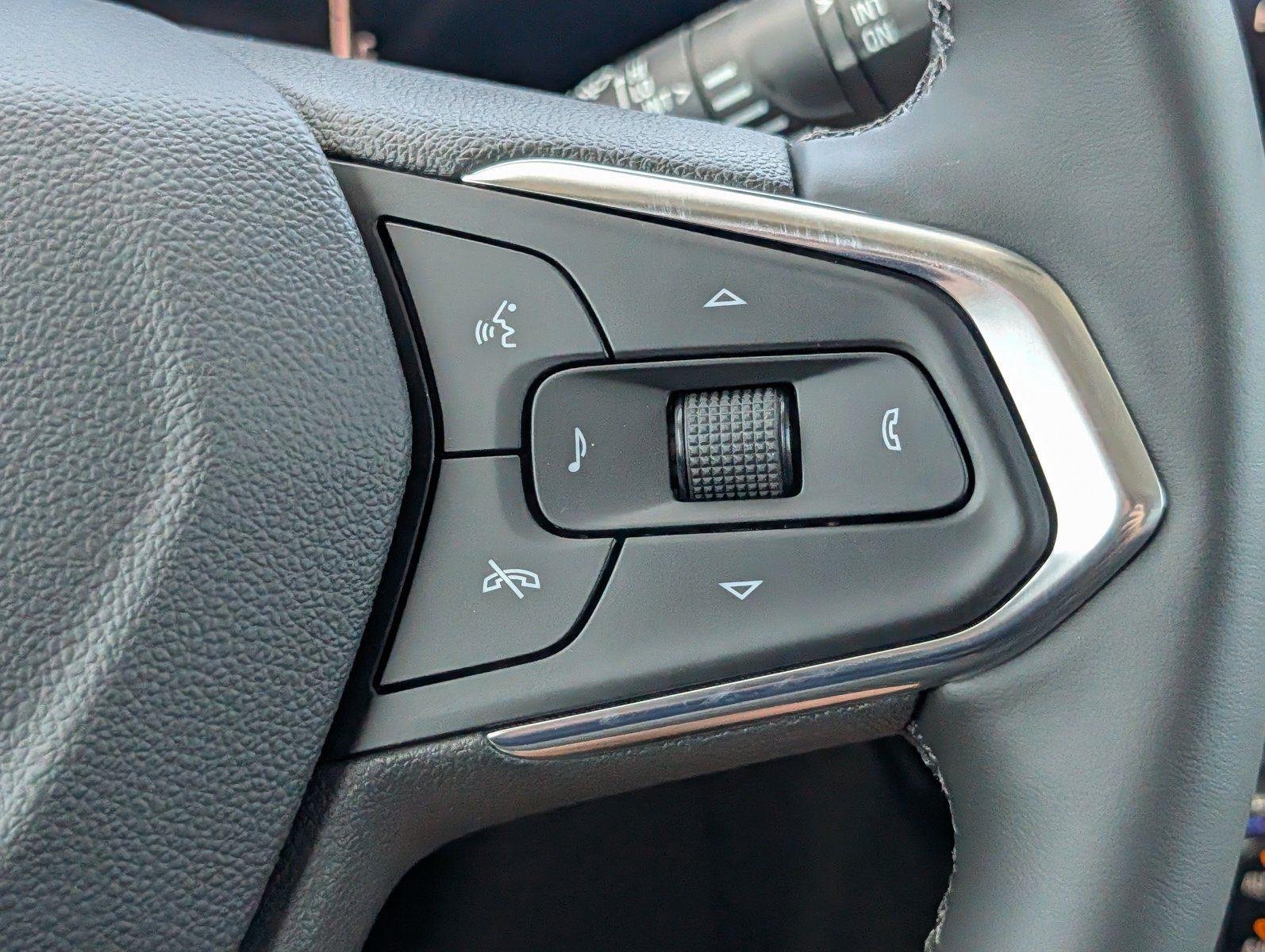 New 2026 Summit White Chevrolet LT image 25