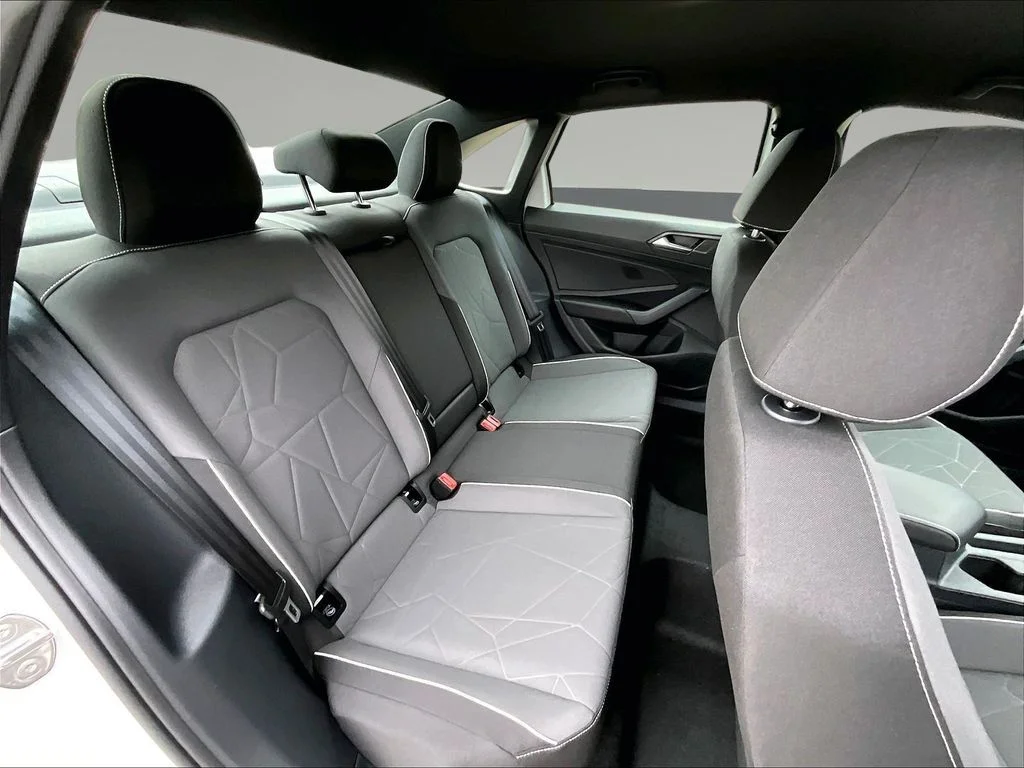 New 2026 White Volkswagen 1.5T Sport image 10