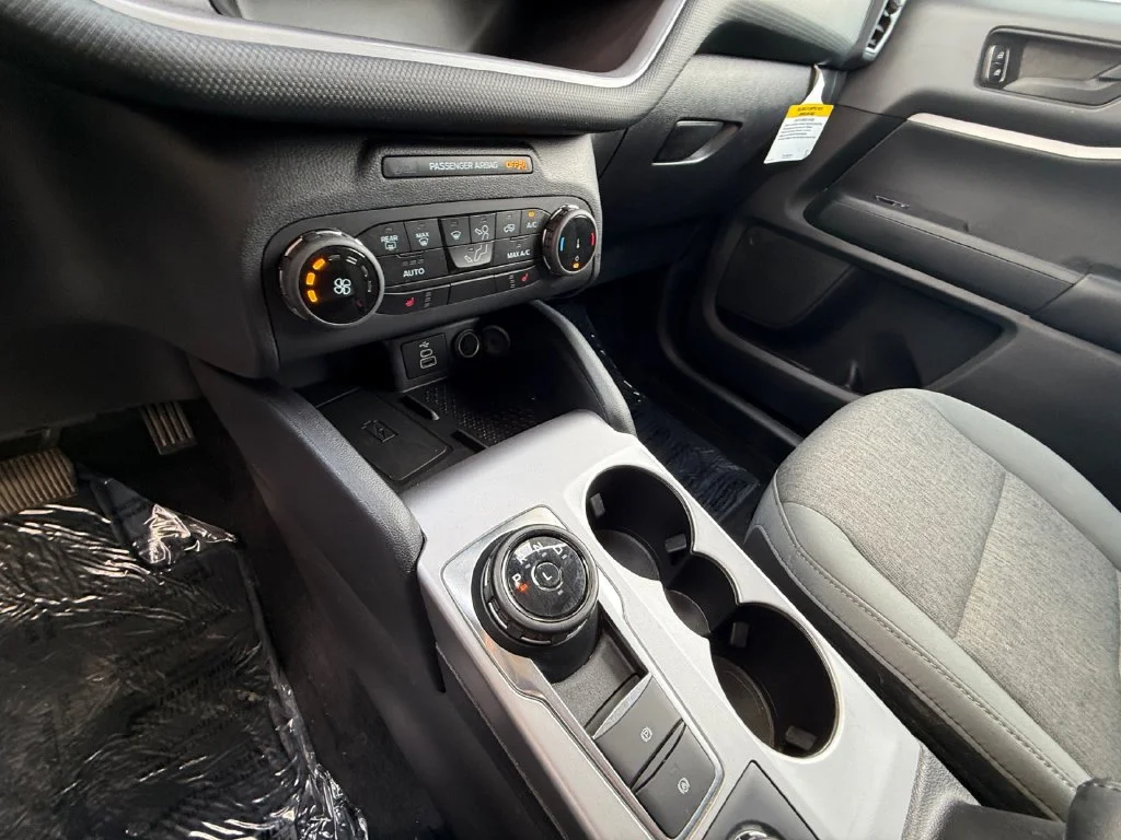 Used 2024 White Ford Big Bend image 22