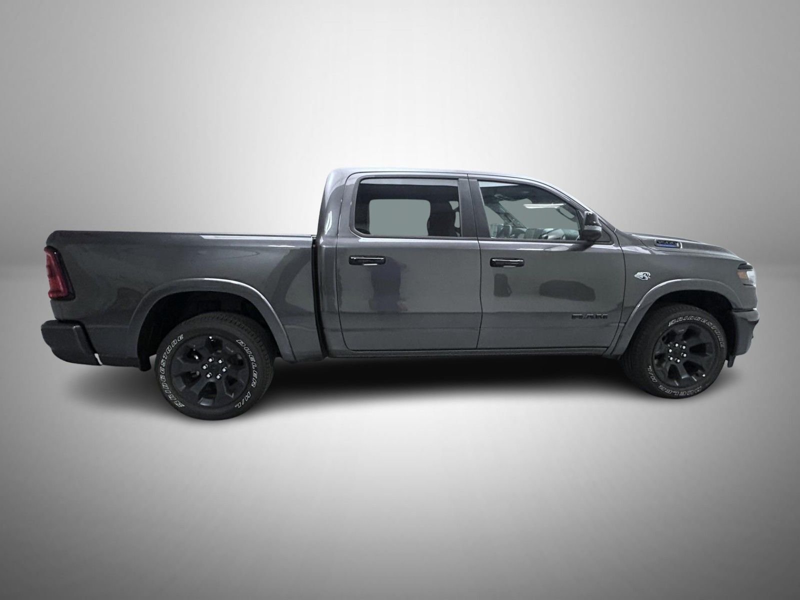 New 2026 Granite Crystal Metallic Clearcoat RAM Big Horn/Lone Star image 4