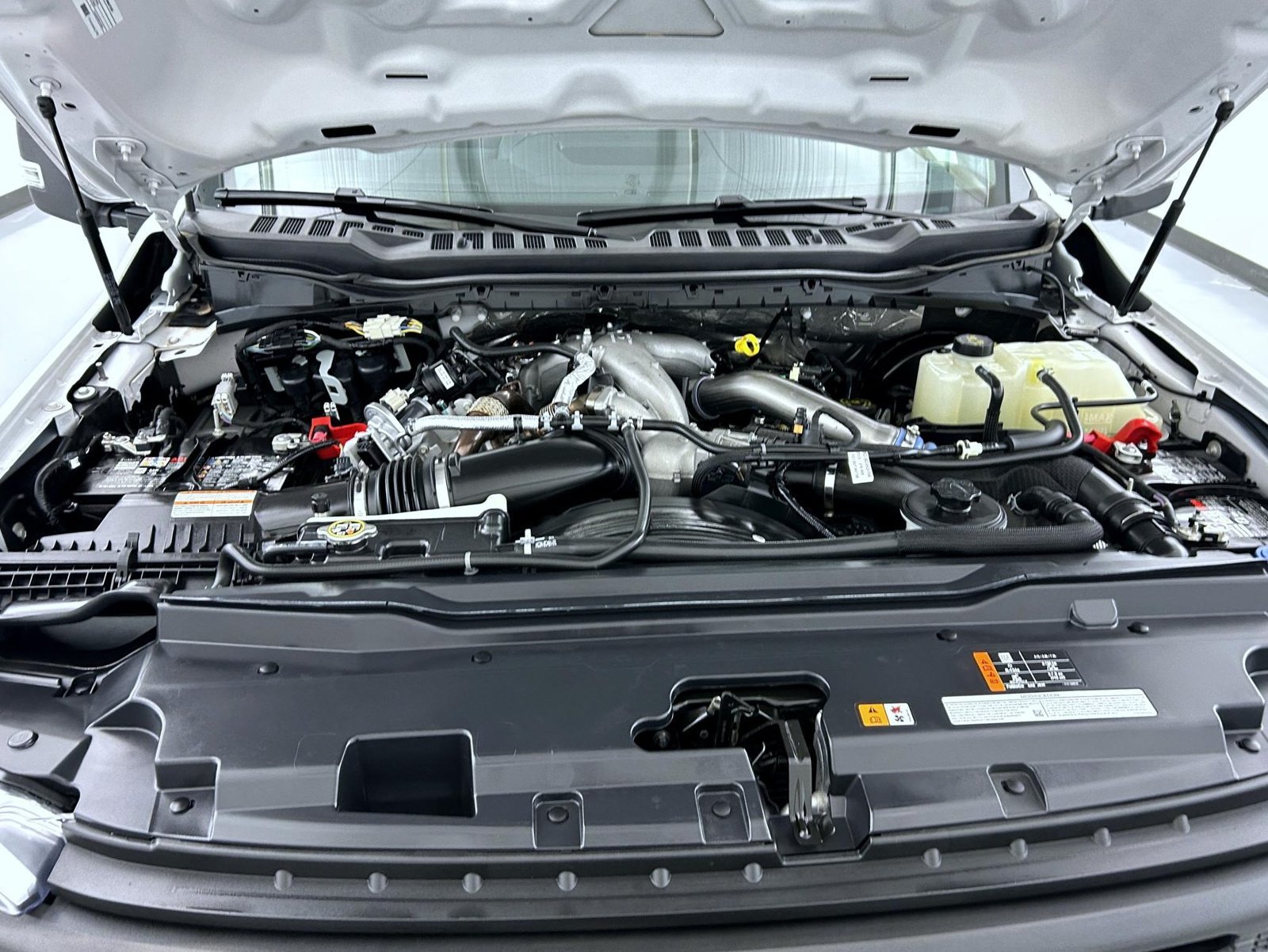 Used 2026 White Ford XL image 25